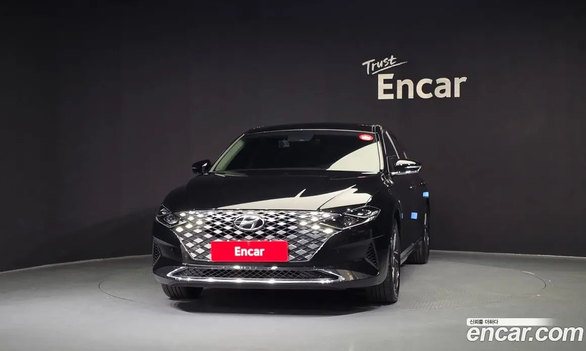 Hyundai Grandeur 2022 3.0 автомат (гидро), фото 3 Hyundai Grandeur 2022 3.0 автомат (гидро), фото 3