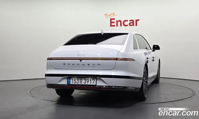 Hyundai Grandeur 2022 2.5 автомат (гидро), миниатюра 4