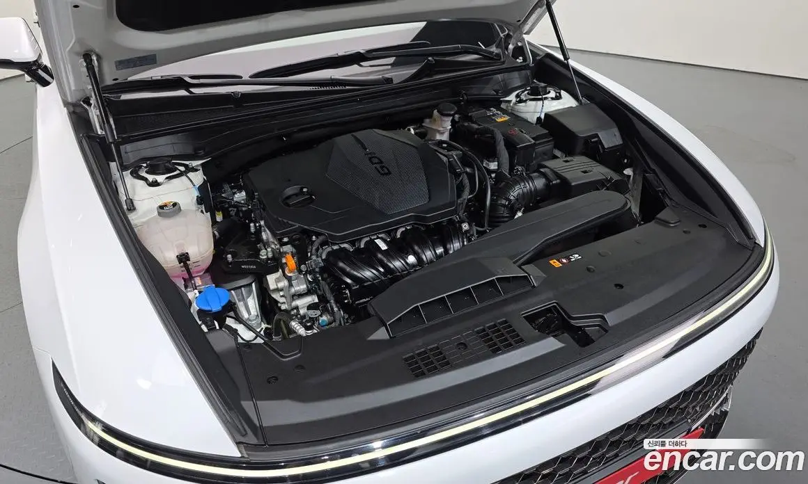 Hyundai Grandeur 2022 2.5 автомат (гидро), фото 6
