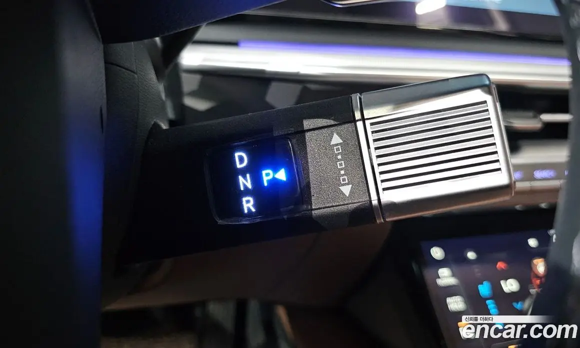Hyundai Grandeur 2025 1.6 автомат (гидро), фото 11