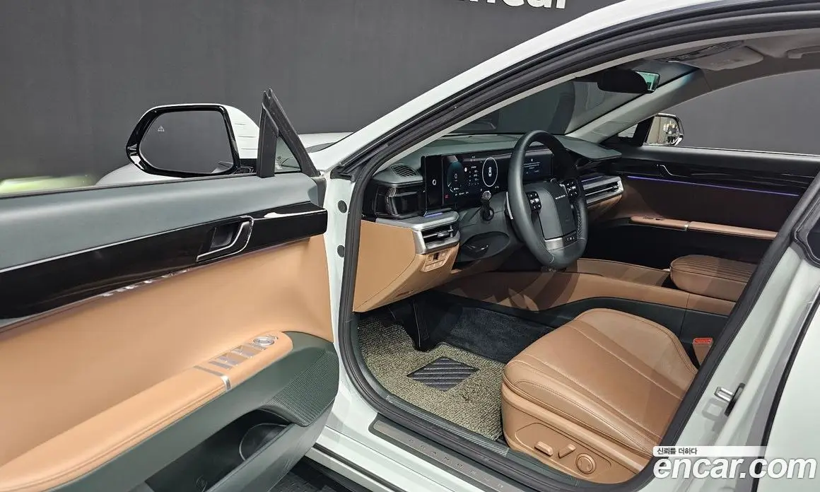 Hyundai Grandeur 2025 1.6 автомат (гидро), фото 12