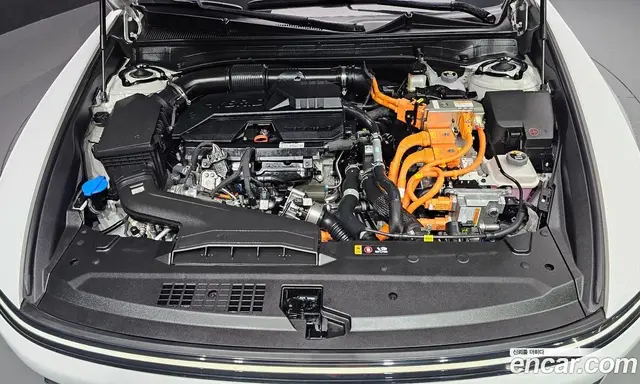 Hyundai Grandeur 2025 1.6 автомат (гидро), миниатюра 5