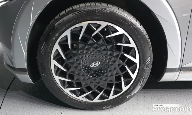 Hyundai Ioniq 5 2022 0.1 автомат (гидро), миниатюра 5 Hyundai Ioniq 5 2022 0.1 автомат (гидро), миниатюра 5