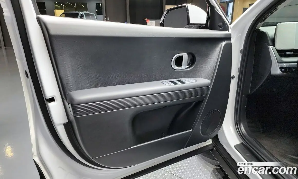 Hyundai Ioniq 5 2023 0.1 автомат (гидро), фото 14