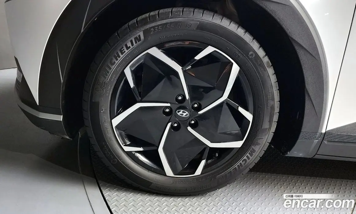 Hyundai Ioniq 5 2023 0.1 автомат (гидро), фото 5