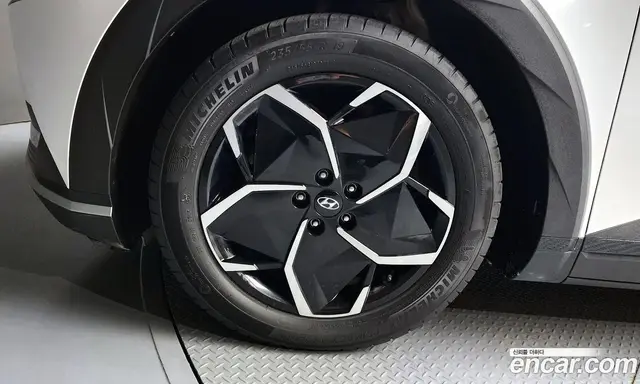 Hyundai Ioniq 5 2023 0.1 автомат (гидро), миниатюра 5