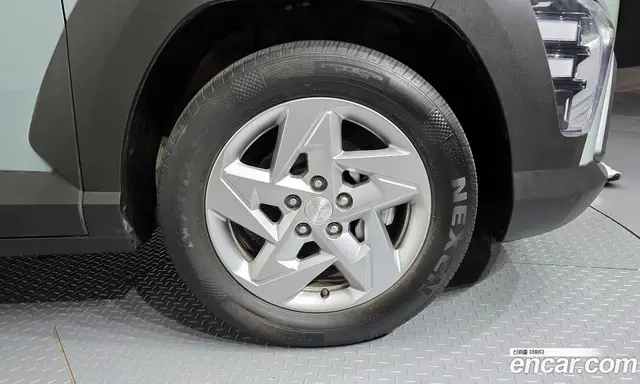 Hyundai Kona 2023 1.6 автомат (гидро), миниатюра 5 Hyundai Kona 2023 1.6 автомат (гидро), миниатюра 5
