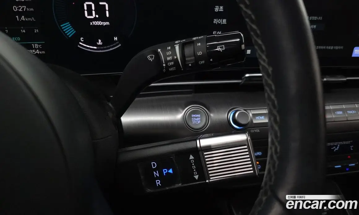 Hyundai Kona 2023 1.6 автомат (гидро), фото 9 Hyundai Kona 2023 1.6 автомат (гидро), фото 9