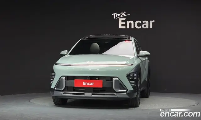 Hyundai Kona 2025 1.6 автомат (гидро), миниатюра 3