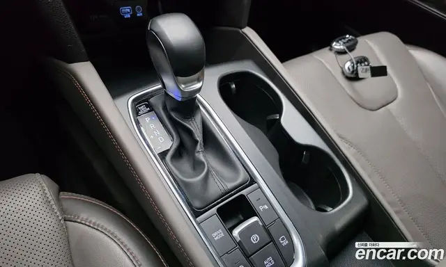 Hyundai Santa Fe 2018 2.0 автомат (гидро), миниатюра 11 Hyundai Santa Fe 2018 2.0 автомат (гидро), миниатюра 11
