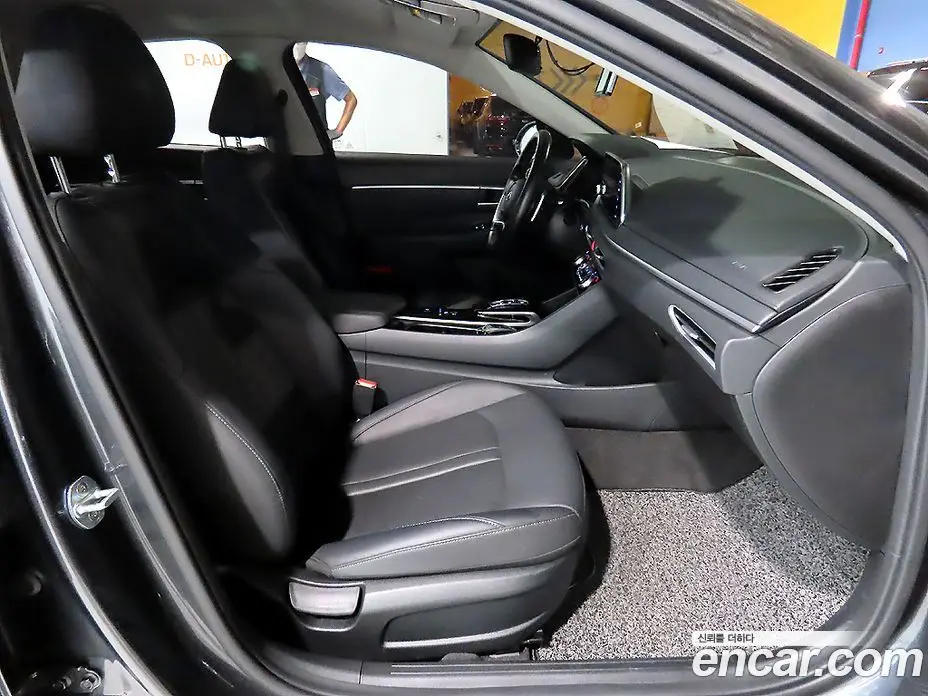Hyundai Sonata 2022 2.0 автомат (гидро), фото 13