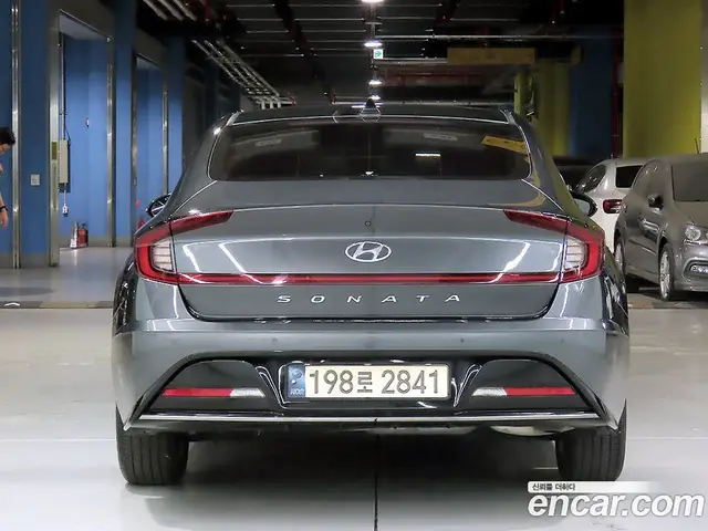 Hyundai Sonata 2022 2.0 автомат (гидро), миниатюра 4