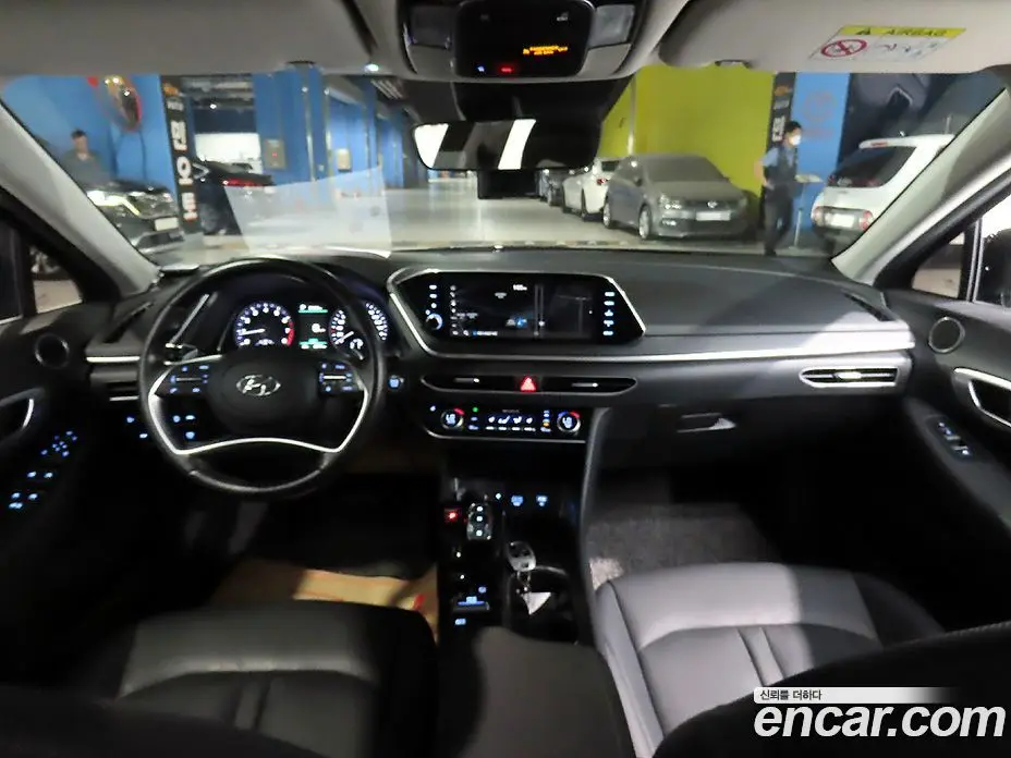 Hyundai Sonata 2022 2.0 автомат (гидро), фото 7