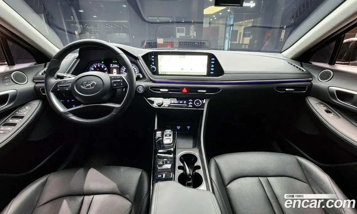 Hyundai Sonata 2023 1.6 автомат (гидро), фото 10