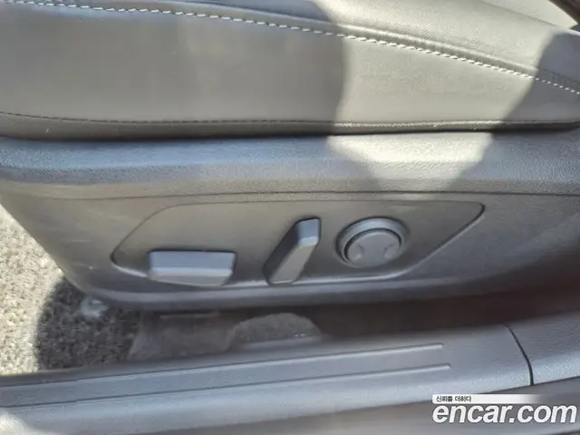 Hyundai Sonata 2025 2.0 автомат (гидро), миниатюра 12