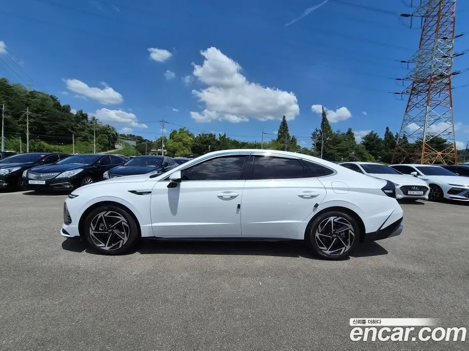 Hyundai Sonata 2025 2.0 автомат (гидро), фото 5 Hyundai Sonata 2025 2.0 автомат (гидро), фото 5