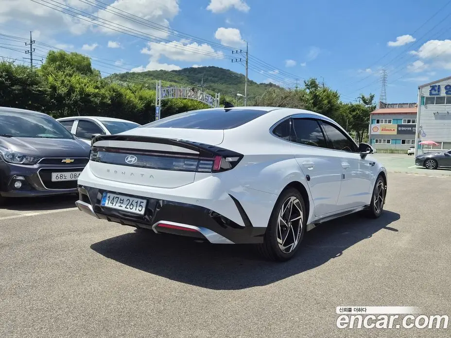 Hyundai Sonata 2025 2.0 автомат (гидро), фото 7 Hyundai Sonata 2025 2.0 автомат (гидро), фото 7