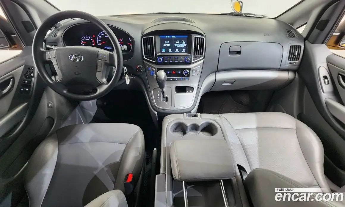 Hyundai Starex 2020 2.4 автомат (гидро), фото 7