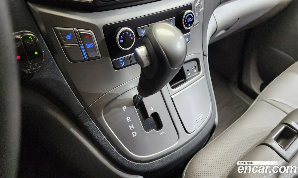 Hyundai Starex 2020 2.4 автомат (гидро), фото 9