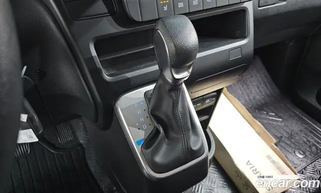 Hyundai Staria 2021 2.2 автомат (гидро), миниатюра 12