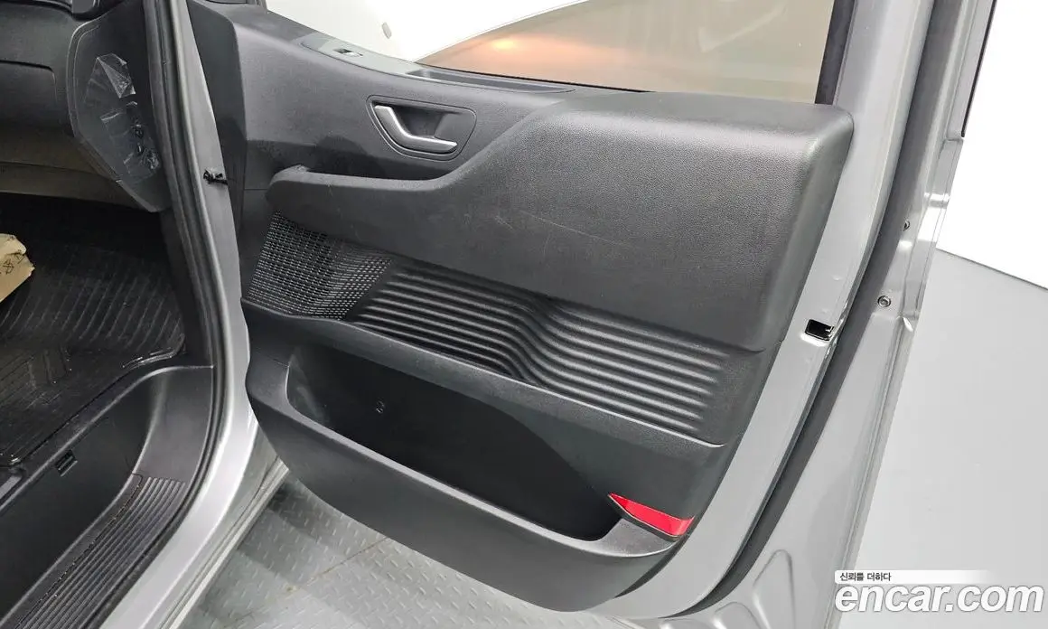 Hyundai Staria 2021 2.2 автомат (гидро), фото 15 Hyundai Staria 2021 2.2 автомат (гидро), фото 15