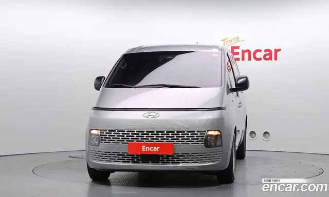 Hyundai Staria 2021 2.2 автомат (гидро), миниатюра 3 Hyundai Staria 2021 2.2 автомат (гидро), миниатюра 3
