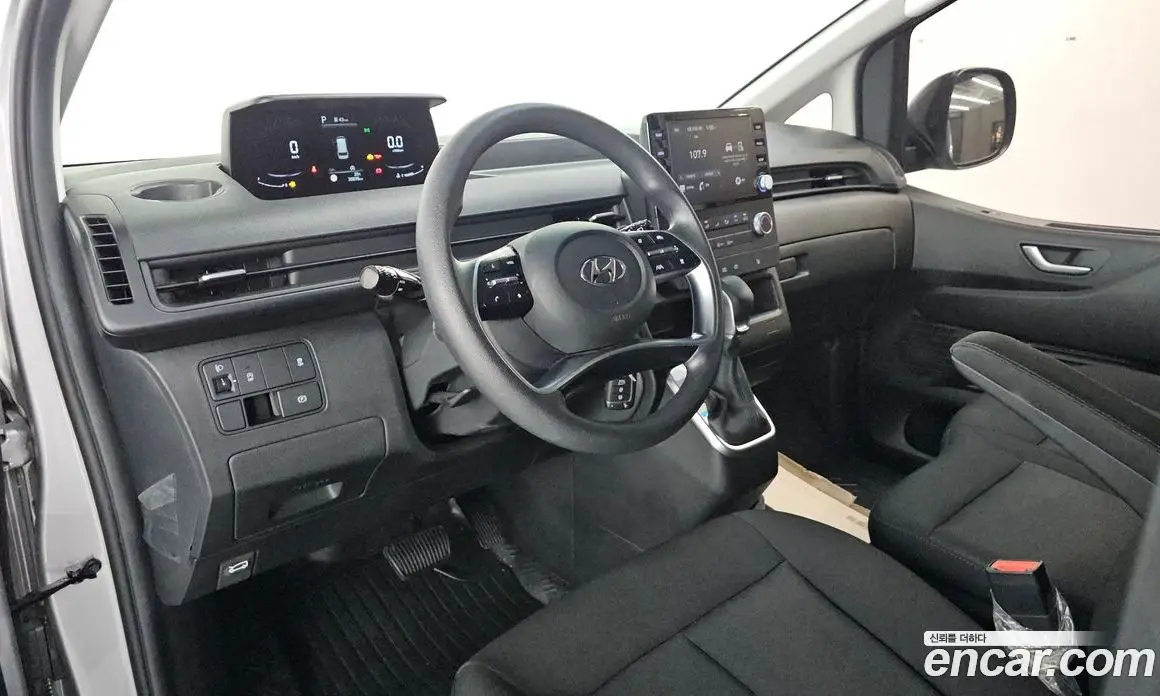 Hyundai Staria 2021 2.2 автомат (гидро), фото 10 Hyundai Staria 2021 2.2 автомат (гидро), фото 10