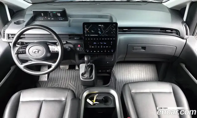 Hyundai Staria 2022 3.5 автомат (гидро), миниатюра 7