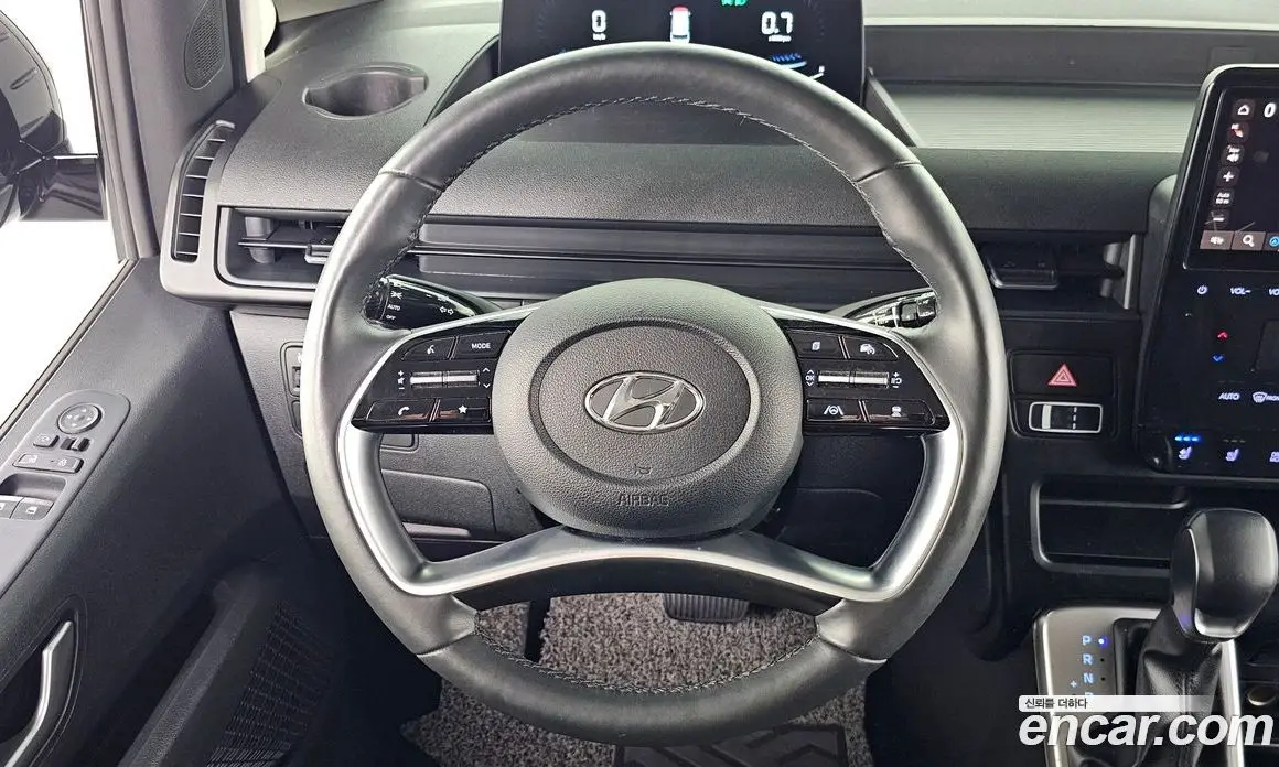 Hyundai Staria 2023 2.2 автомат (гидро), фото 19 Hyundai Staria 2023 2.2 автомат (гидро), фото 19