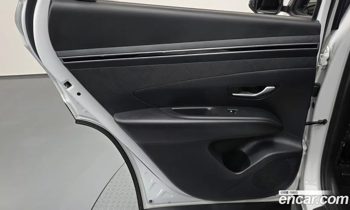 Hyundai Tucson 2022 1.6 автомат (гидро), фото 15