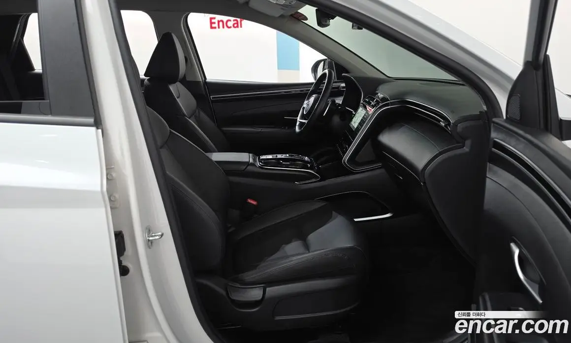 Hyundai Tucson 2022 1.6 автомат (гидро), фото 16