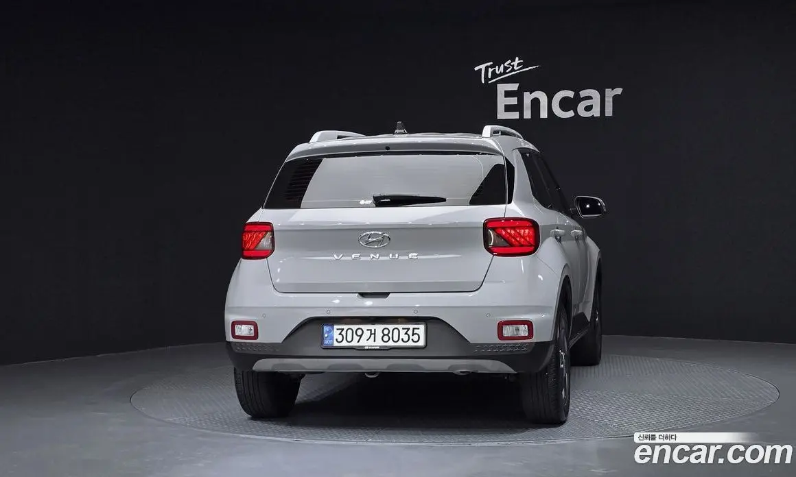 Hyundai Venue 2022 1.6 автомат (гидро), фото 4