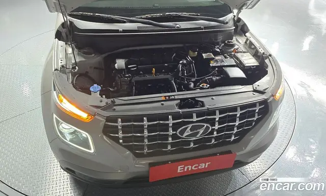 Hyundai Venue 2022 1.6 автомат (гидро), миниатюра 6