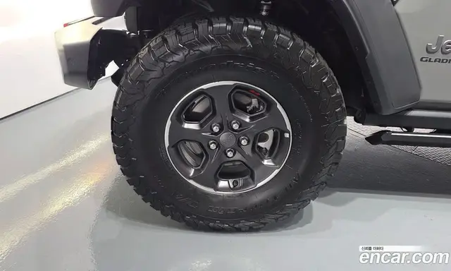 Jeep Gladiator 2022 3.6 автомат (гидро), миниатюра 5 Jeep Gladiator 2022 3.6 автомат (гидро), миниатюра 5