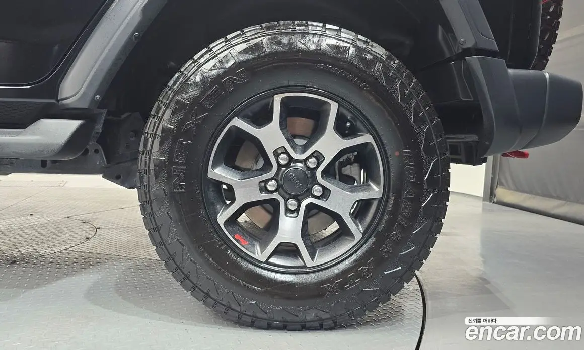 Jeep Wrangler 2020 2.0 автомат (гидро), фото 7 Jeep Wrangler 2020 2.0 автомат (гидро), фото 7