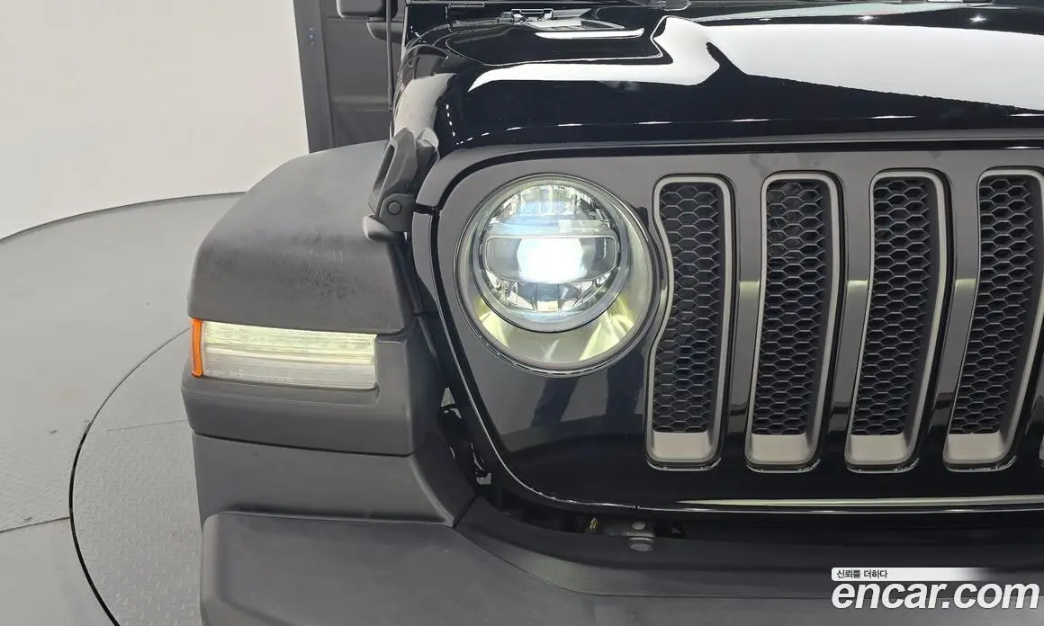 Jeep Wrangler 2020 2.0 автомат (гидро), фото 8 Jeep Wrangler 2020 2.0 автомат (гидро), фото 8
