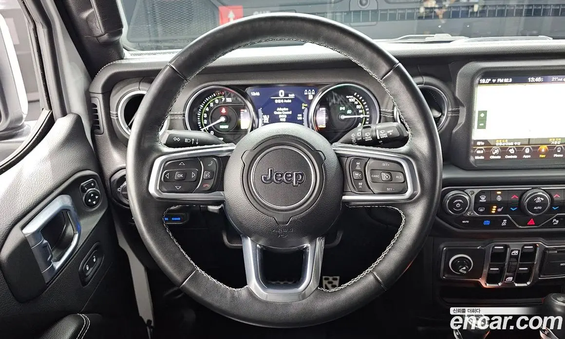 Jeep Wrangler 2021 2.0 автомат (гидро), фото 19