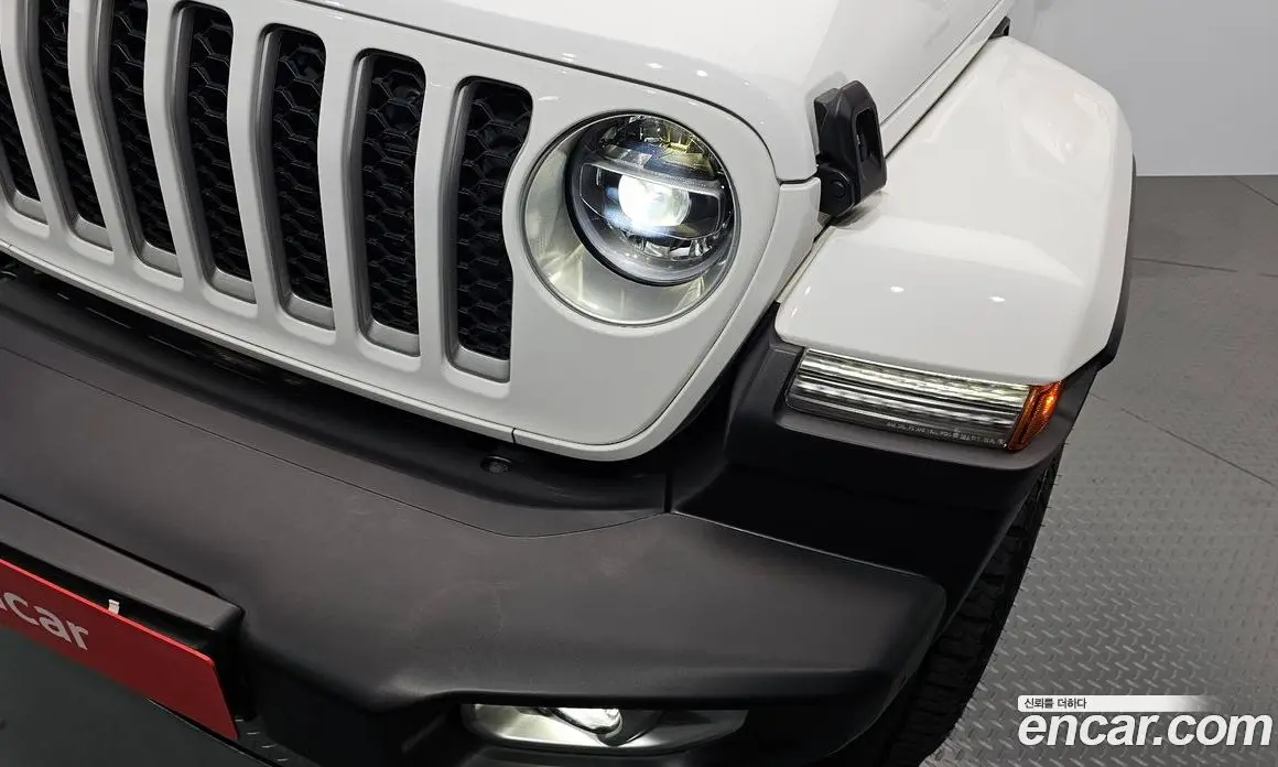Jeep Wrangler 2021 2.0 автомат (гидро), фото 8