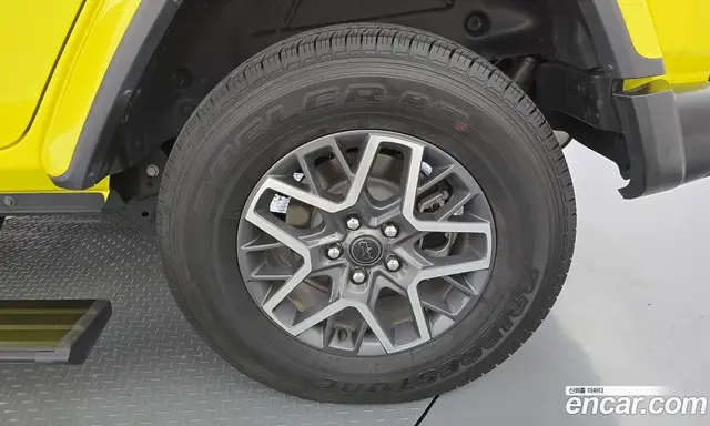 Jeep Wrangler 2024 2.0 автомат (гидро), миниатюра 6