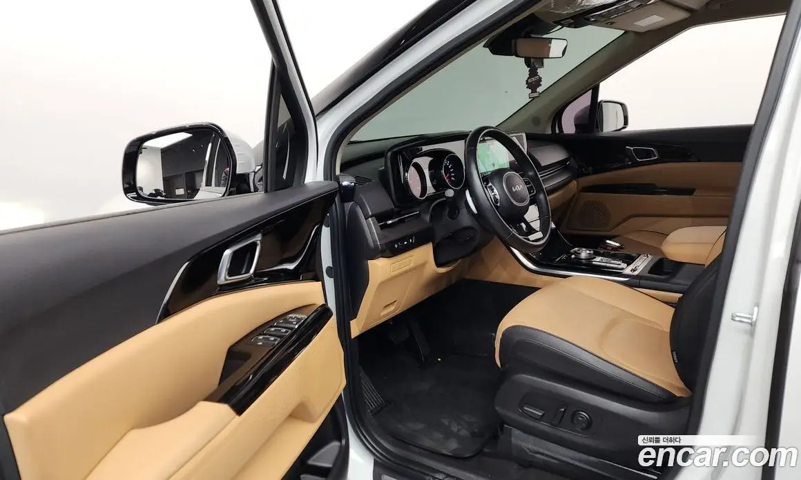 Kia Carnival 2022 2.2 автомат (гидро), фото 12