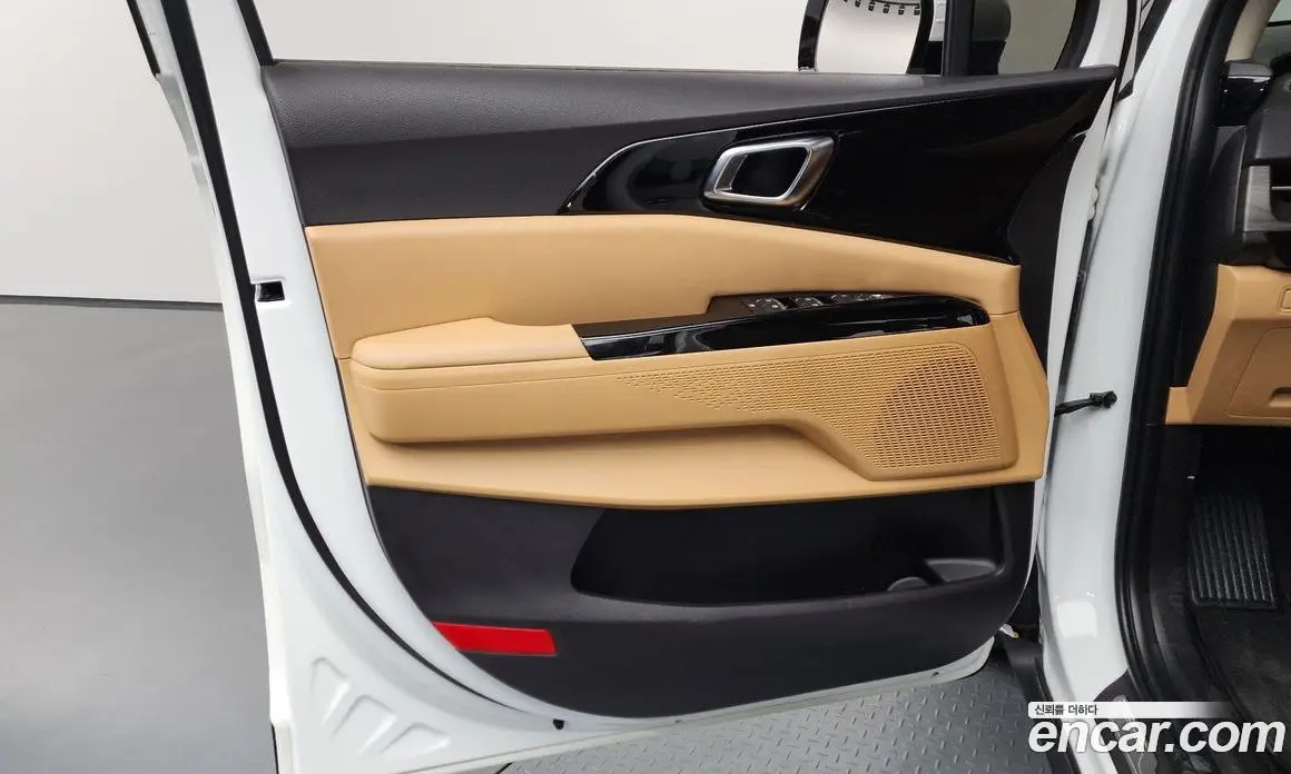Kia Carnival 2022 2.2 автомат (гидро), фото 13