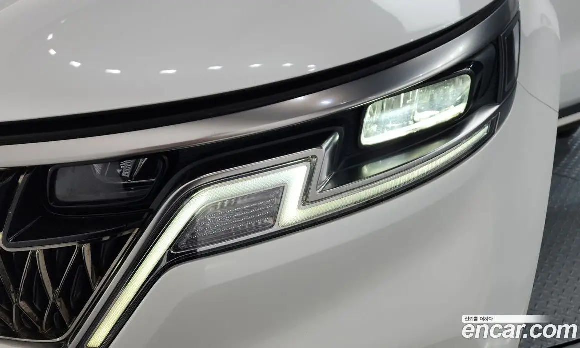 Kia Carnival 2022 2.2 автомат (гидро), фото 7