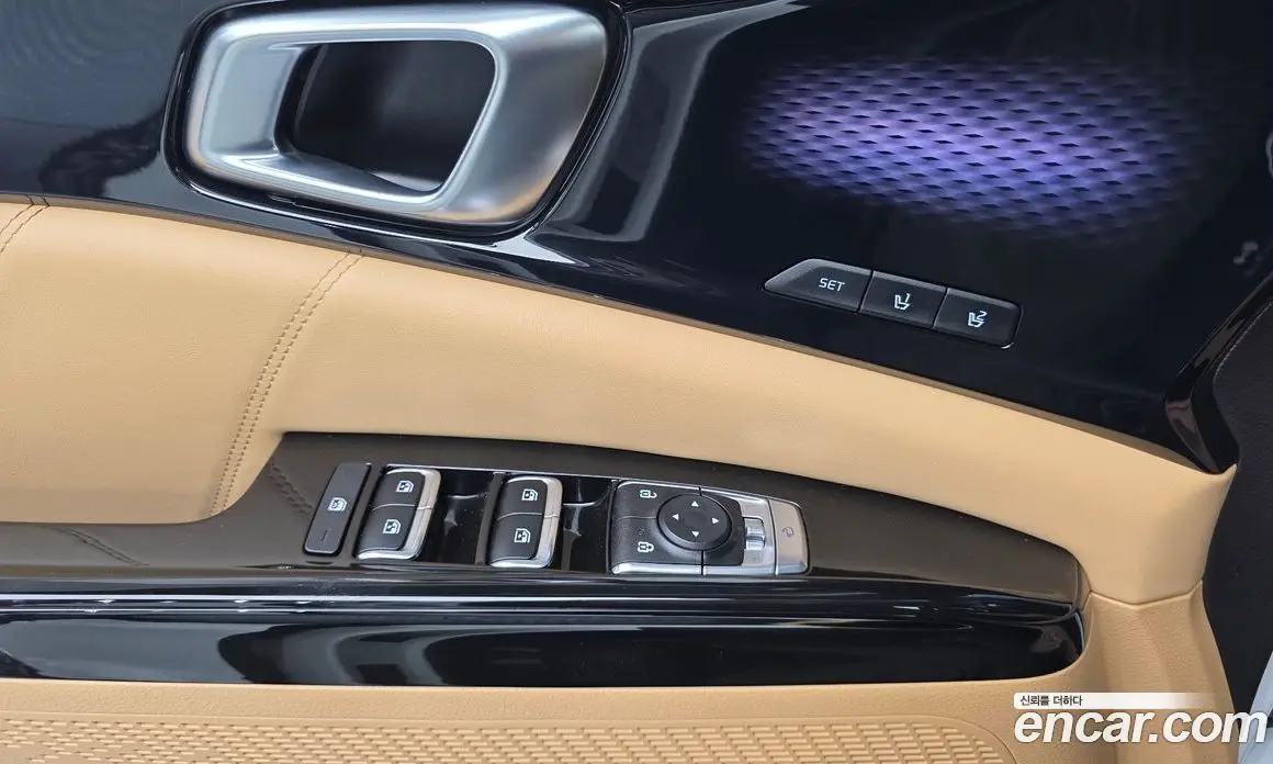 Kia Carnival 2023 3.5 автомат (гидро), фото 17
