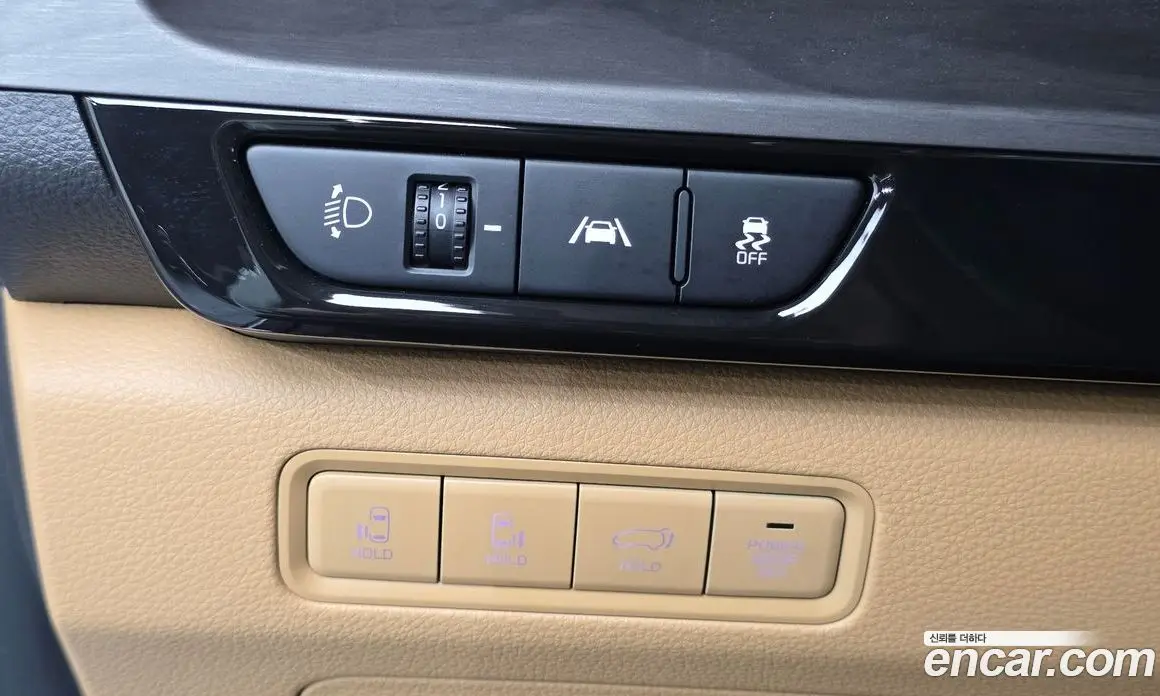Kia Carnival 2023 3.5 автомат (гидро), фото 18