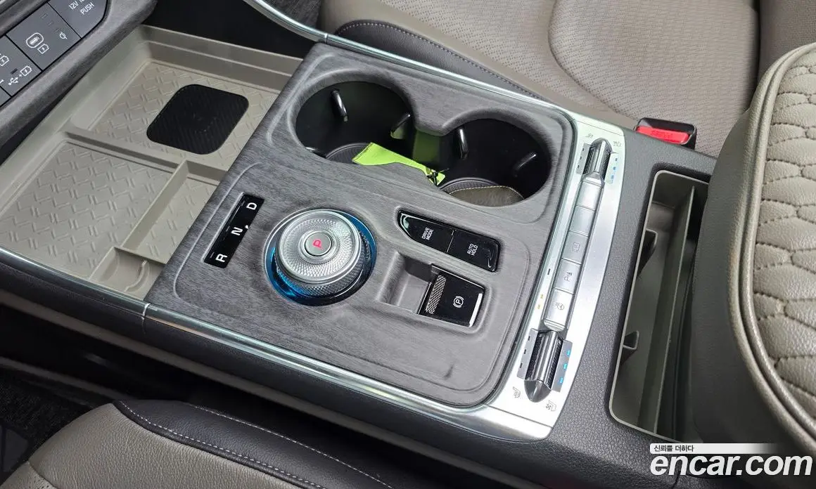Kia Carnival 2024 1.6 автомат (гидро), фото 9 Kia Carnival 2024 1.6 автомат (гидро), фото 9