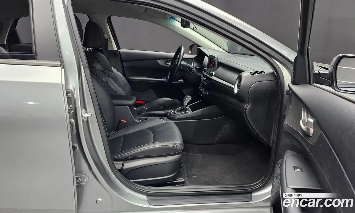Kia K3 2020 1.6 автомат (гидро), фото 17