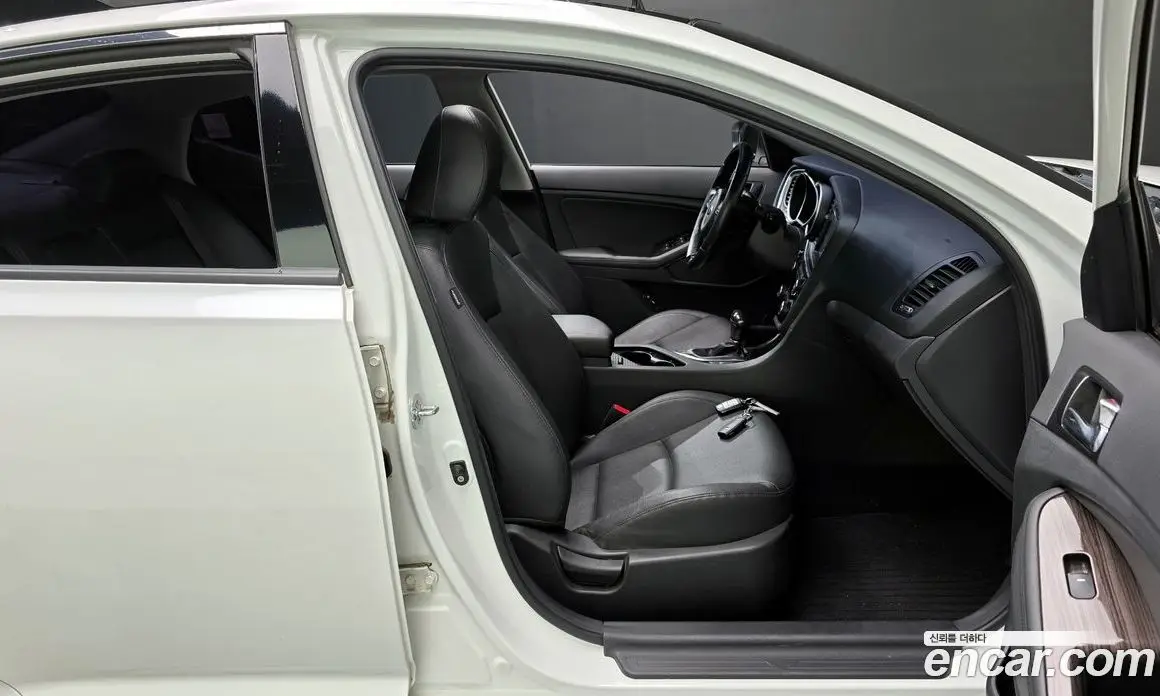 Kia K5 (Optima) 2014 2.0 автомат (гидро), фото 16 Kia K5 (Optima) 2014 2.0 автомат (гидро), фото 16