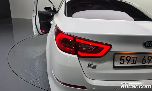Kia K5 (Optima) 2014 2.0 автомат (гидро), миниатюра 9 Kia K5 (Optima) 2014 2.0 автомат (гидро), миниатюра 9