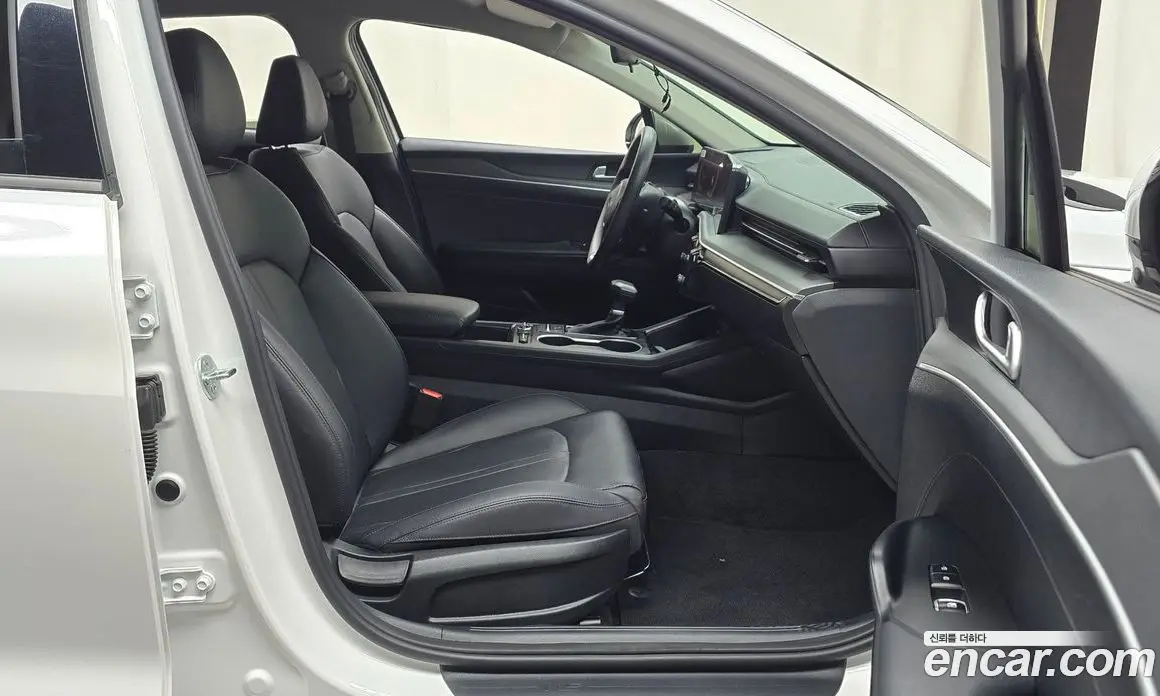 Kia K5 (Optima) 2023 2.0 автомат (гидро), фото 16