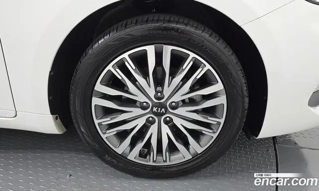 Kia K7 2021 2.4 автомат (гидро), миниатюра 7 Kia K7 2021 2.4 автомат (гидро), миниатюра 7